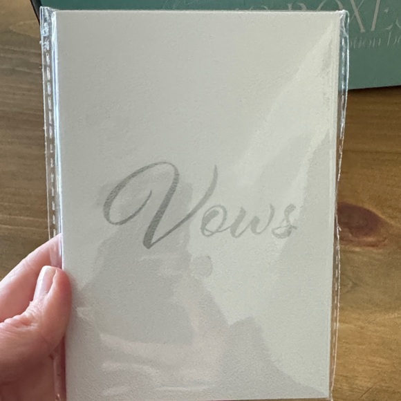 Bridal Subscription Box - Picture 9 of 9